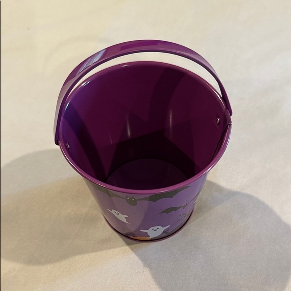 Halloween Lot - Purple Spider Toque / Hat with Lights, Tin Bucket, Socks Kids - Picture 12 of 12